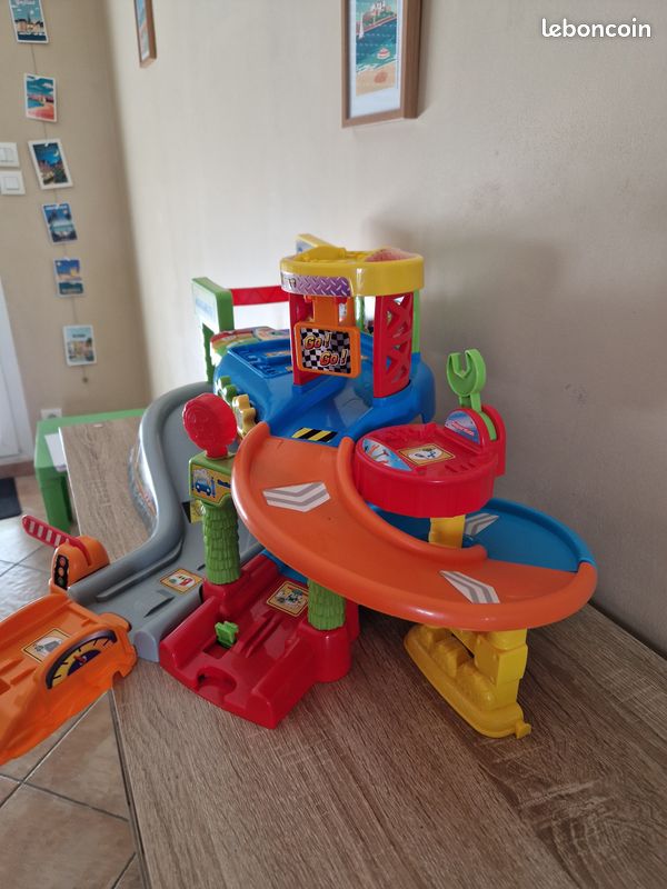 Garage Tut Tut Bolides VTECH interactif (image 4)