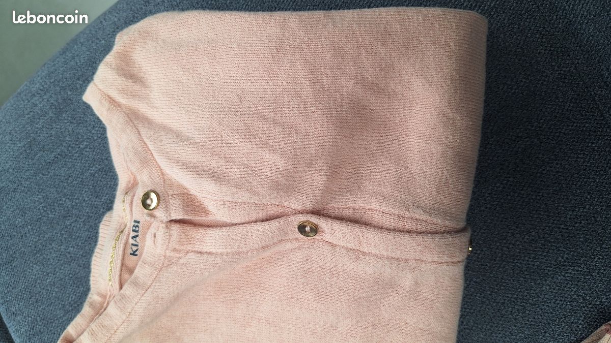 Lot 3 hauts avec gilet et + 6 ans (image 4)