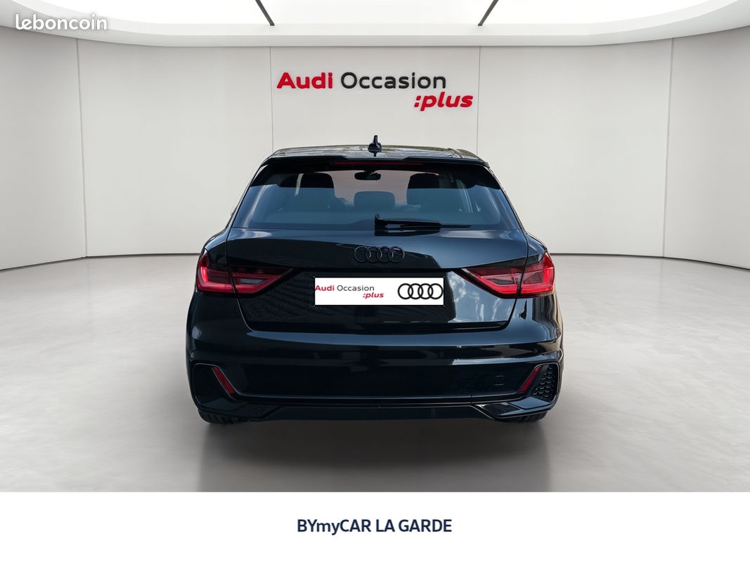 AUDI A1 Sportback 30 TFSI 116 ch S tronic 7 S Line (image 4)