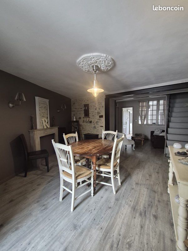 Maison 4 pièces 75 m² · à Châteaugiron · 75 m² · 850 €
