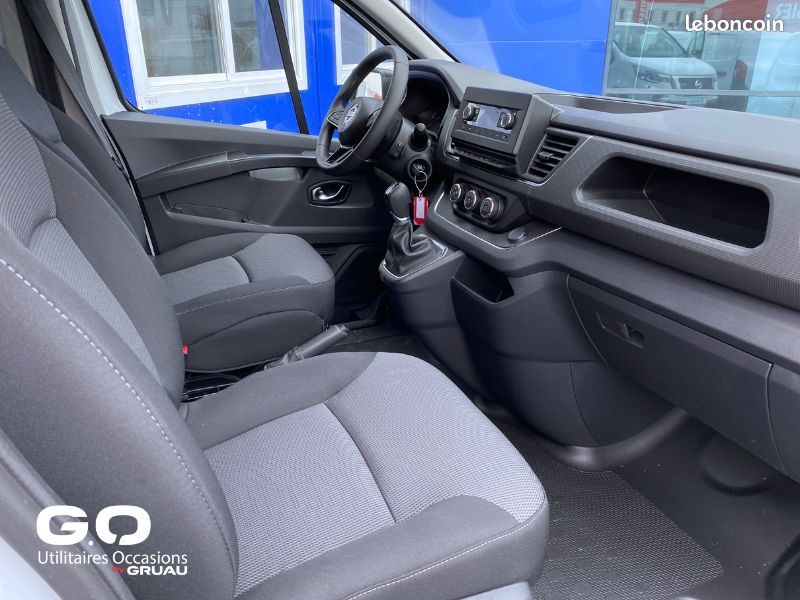Nissan Primastar Utilitaire 5 places - L1H1 2.8t 2.0 Blue dCi 150ch (BVA - Boîte automatique) - Finition Acenta - Fourgon cabine approfondie occasion by Gruau (image 8)