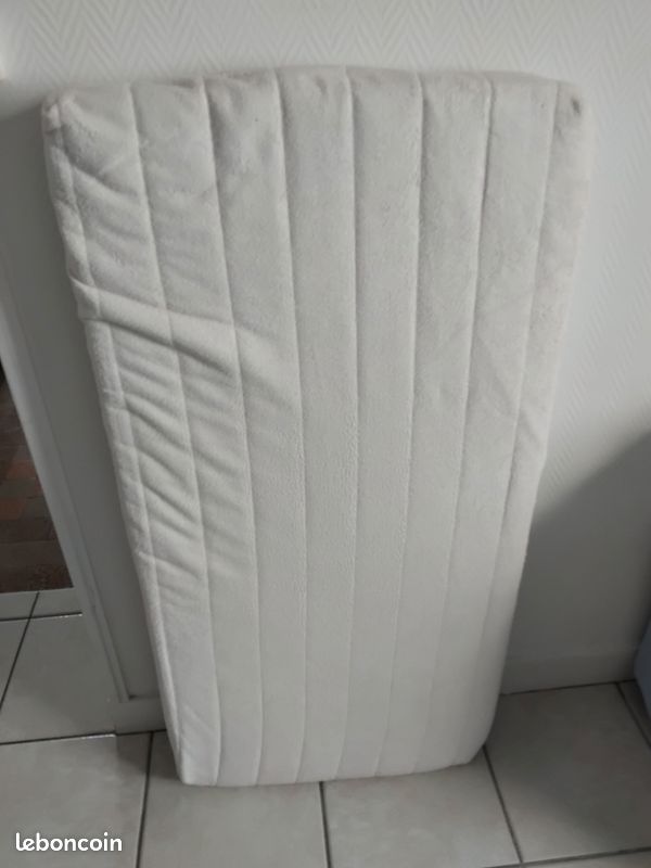 Matelas lit bébé déhoussable (image 1)