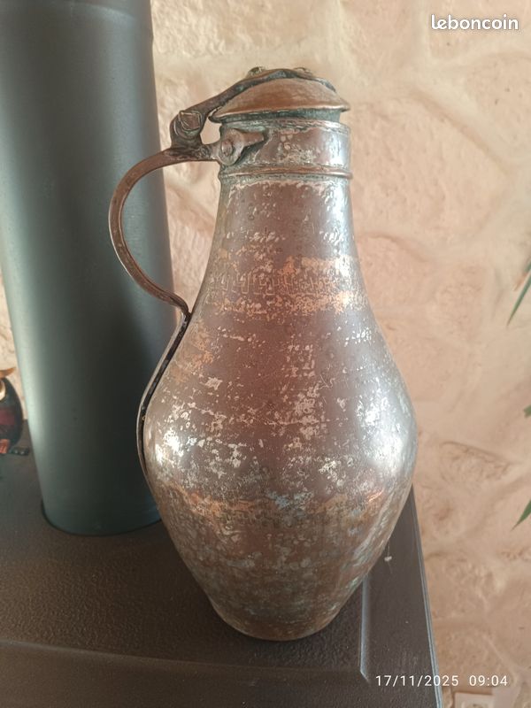 Aiguière ancienne en cuivre | Mi-Emmaüs