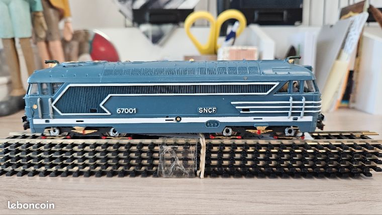 Locomotive Jouef BB67001 HO – Customisation Amateur