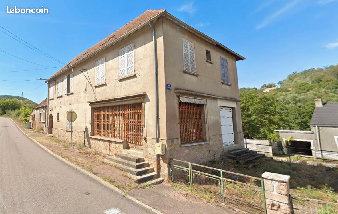 Local commercial 216 m² · à Le Creusot · 216 m² · 154 000 €