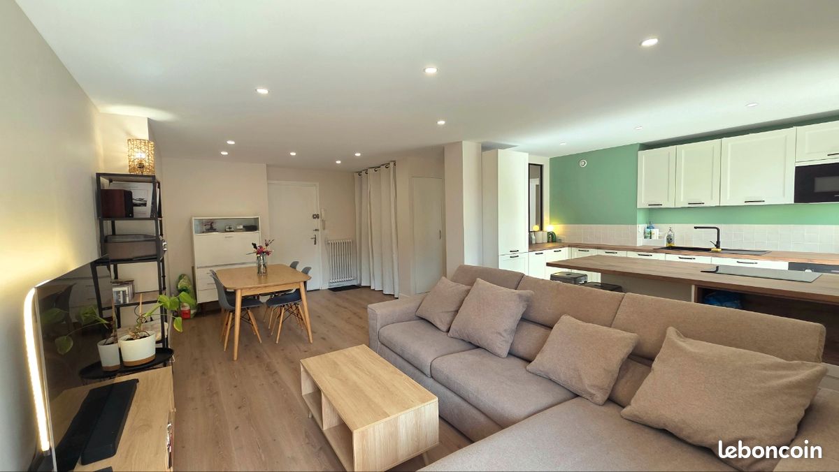 Appartement 3 pièces 67 m² · à Annecy · 67 m² · 350 000 €