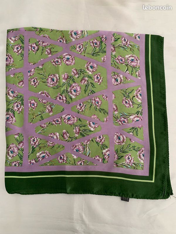 Carré De Soie Vintage Floral 90cm - Foulard Tête Femme