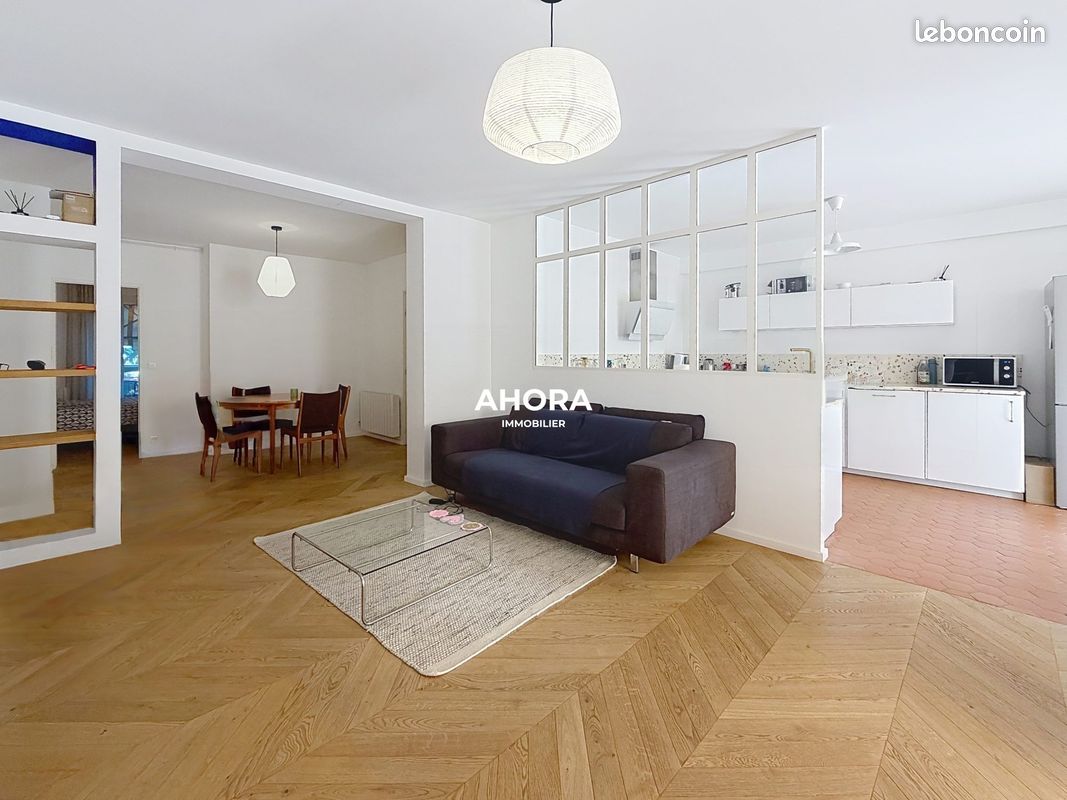 Appartement 3 pièces 81 m² · à Marseille · 81 m² · 1 700 €/mois