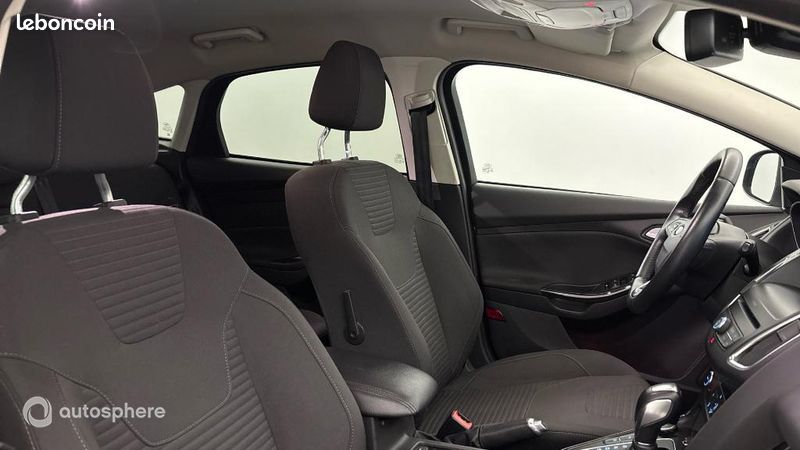 Ford Focus 1.5 TDCi 120ch Stop&Start Titanium PowerShift (image 15)