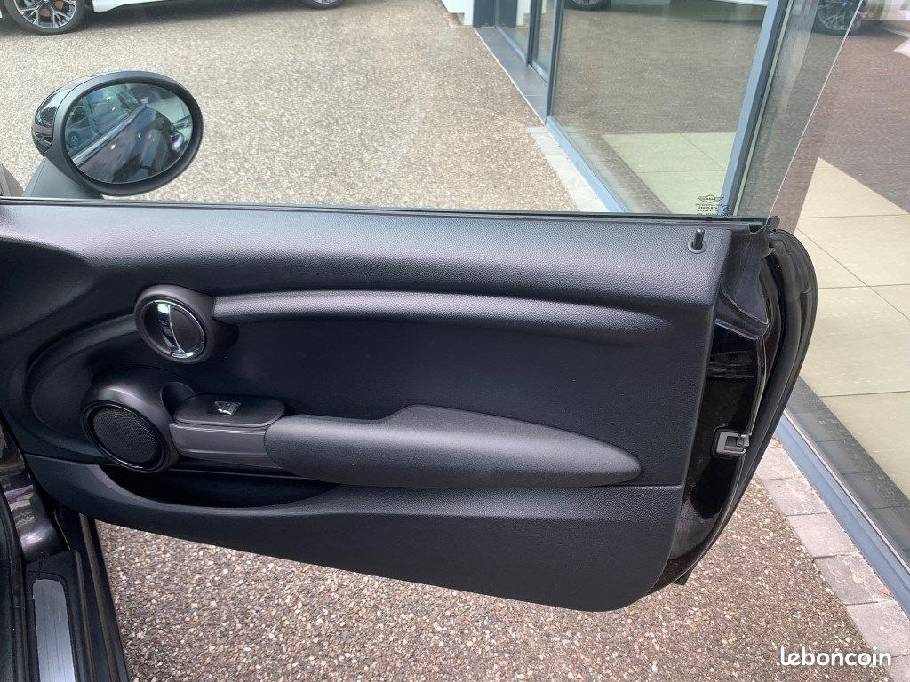 Mini Cabrio MINI F57 Cabriolet (image 8)