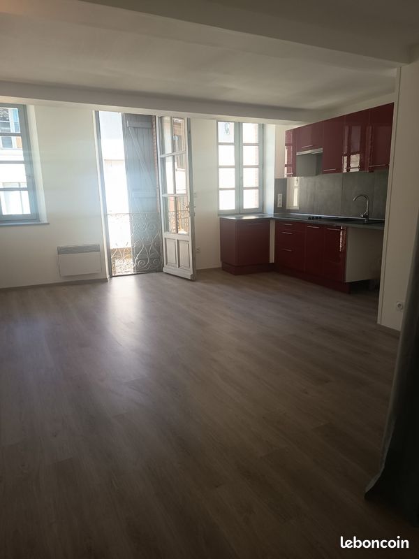 Appartement 2 pièces 39 m² · à Beaumont-de-Lomagne · 39 m² · 530 €