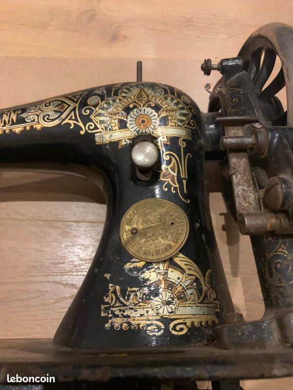 Machine à coudre ancienne Seidel & Naumann (image 2)