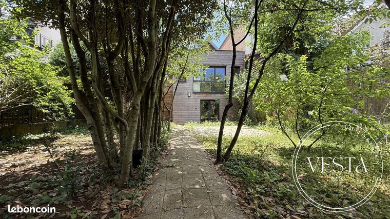 Maison 5 pièces 110 m² — 13