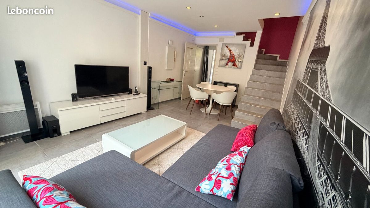 Appartement 2 pièces 49 m² · à Paris · 49 m² · 1 560 €