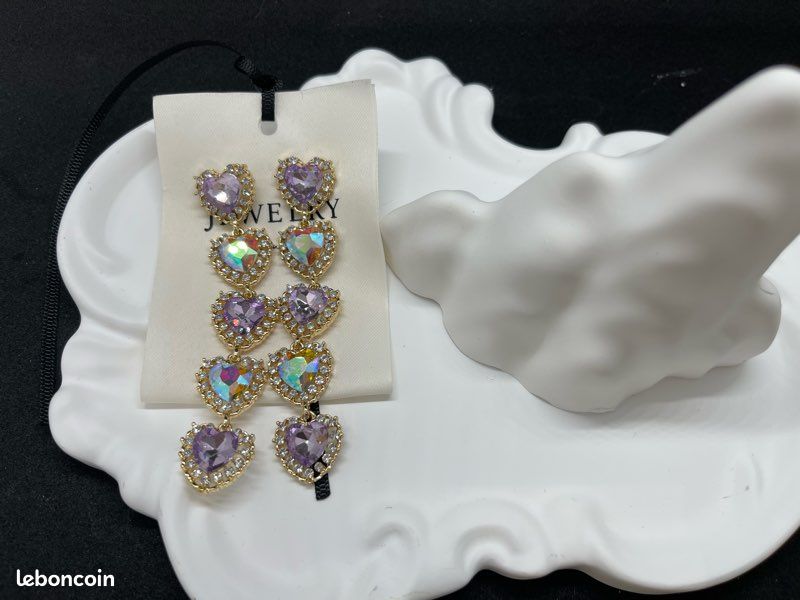 Boucle d’oreille (image 7)