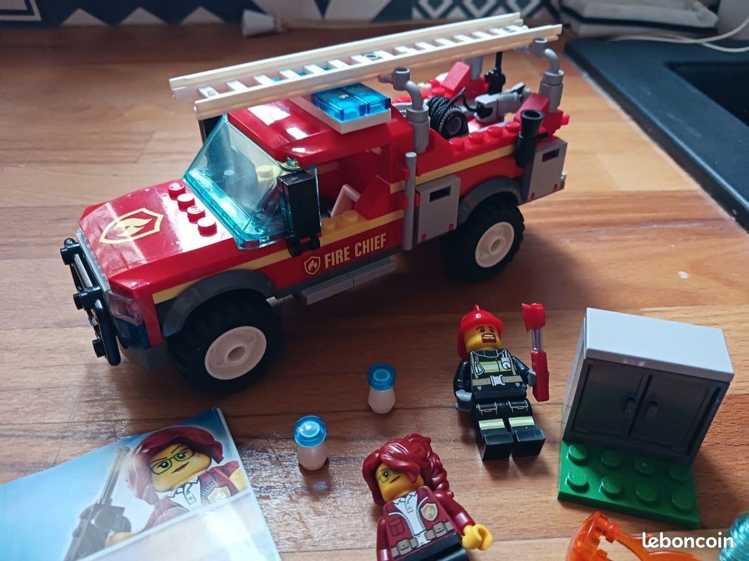 Lego 60231 pompier (image 3)