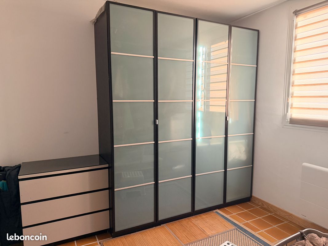 GLASSVIK porte vitrée, blanc/vert clair verre dépoli, 60x38 cm (231