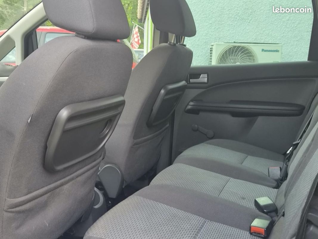 FORD FOCUS C-MAX 2.0 TDCi Ghia ''DISTRIBUTION NEUVE'' (image 5)