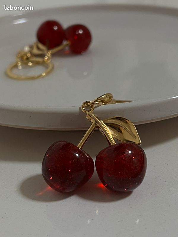 Porte-photo Pendentif Ancien Décor Cerises - Bijou Vintage - Occasion