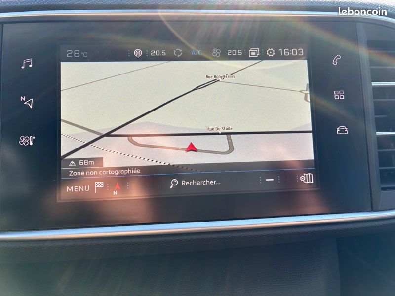 Peugeot 308 130ch Tech Edition 2018 (image 15)