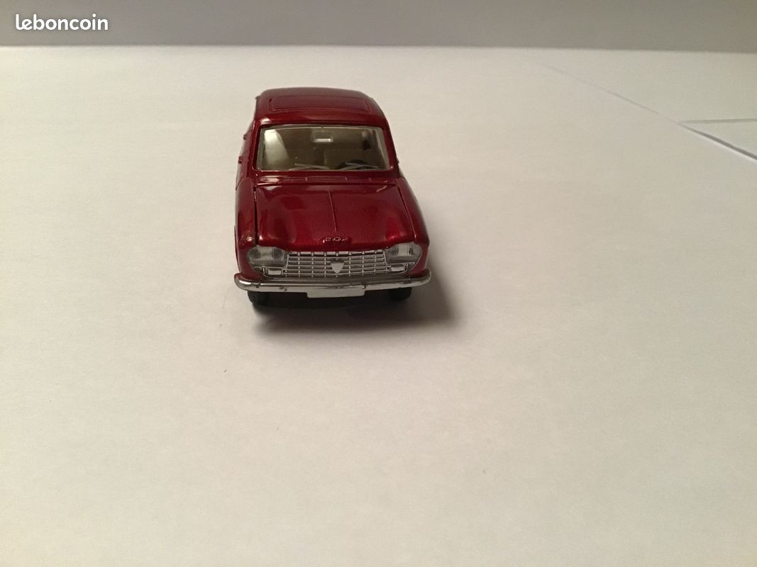 Dinky Toys Spain Peugeot 204 V.Giscard d'Estaing 1981