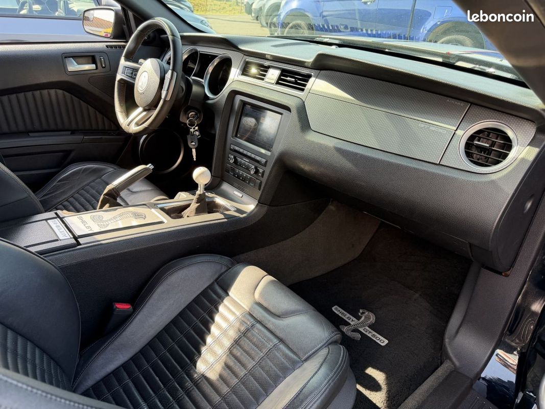 Ford Mustang Coupé shelby GT 500 (image 8)