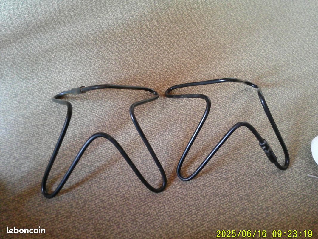 2 supports pots (image 1)
