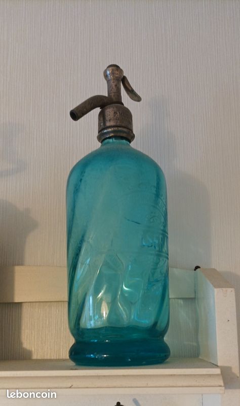 Étagère et ustensiles (image 7)
