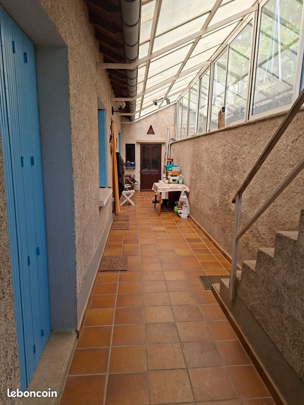 Maison 5 pièces 103 m² · à Vabre · 103 m² · 109 000 €