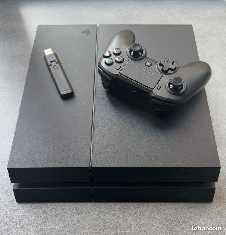 SONY PlayStation 4 1To + Manette Nacon Garantie 24 mois (image 1)