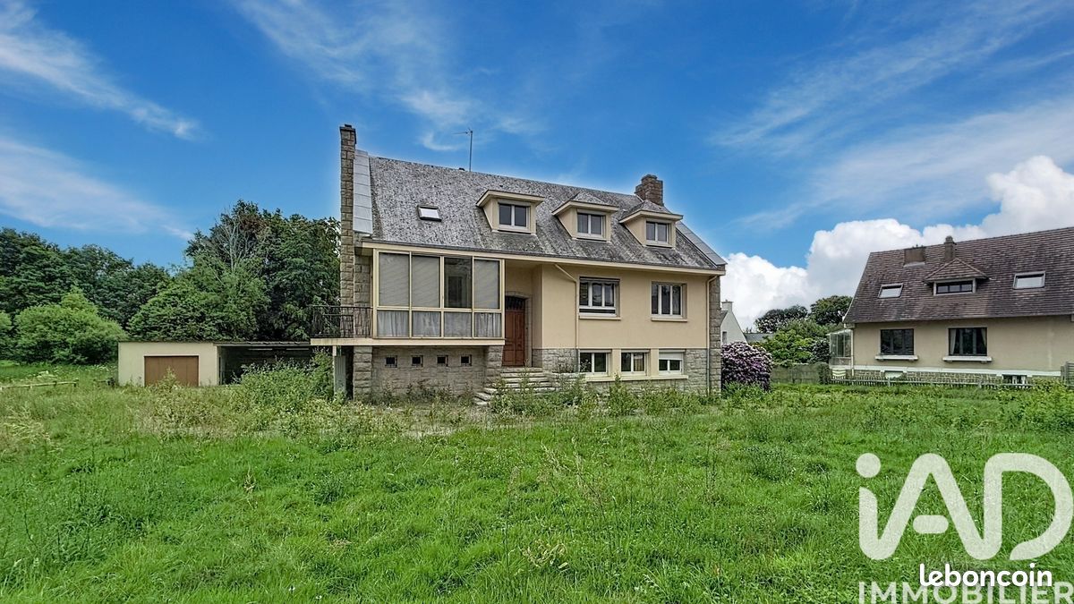 Maison 9 pièces 255 m² · à Pacé · 255 m² · 438 900 €