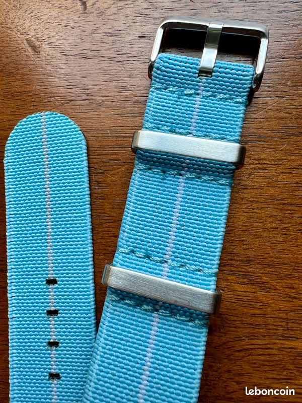 Bracelet NATO Bleu Clair 20mm Pour Montre - Neuf, Style Vintage Et Sportif