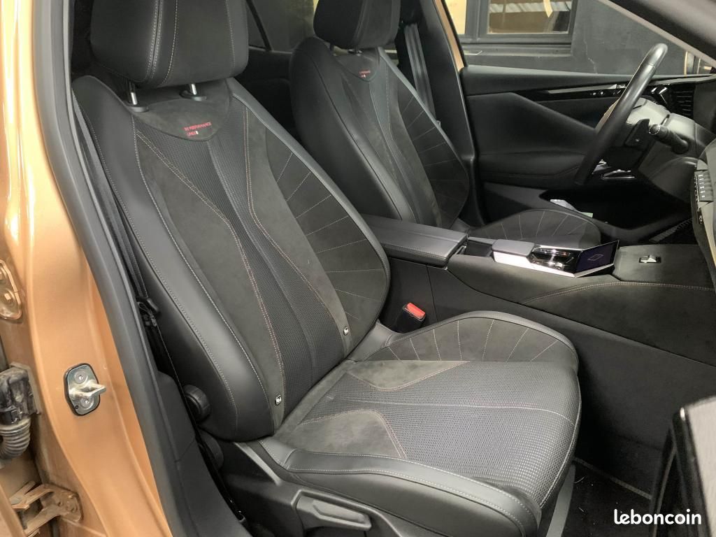 DS DS4 E-Tense - 225 Performance Line + / Caméra de recul/ CarPlay (image 11)