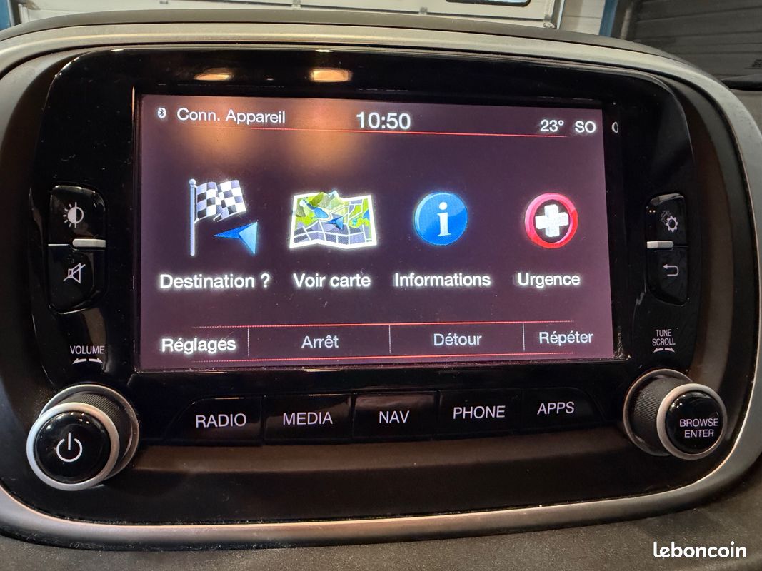 FIAT 500X 1.4 MultiAir 140 ch DCT Cross+ / CUIR / U CONNECT / VOLANT CHAUFFANT / SIEGES CHAUFFANTS (image 24)