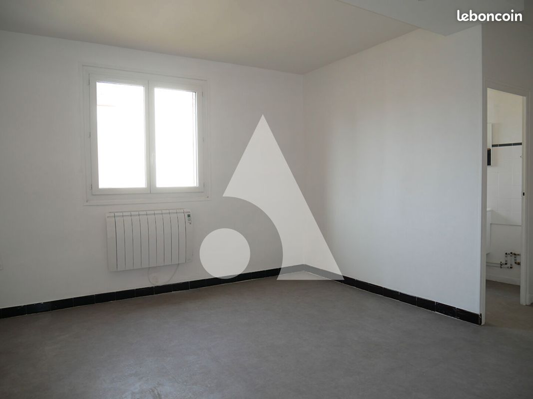 Appartement a louer montceau-les-mines - 1 pièce(s) - 38 m2 - Surfyn