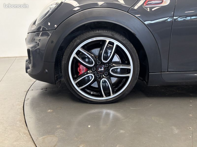 Mini MINI Mini III 2.0 i turbo 231 ch John Cooper Works /GPS / Caméra / Radar / Toit ouvr (image 13)