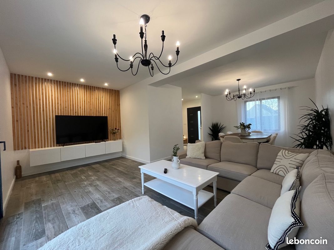 Maison 7 pièces 160 m² · à Orléans · 160 m² · 359 900 €