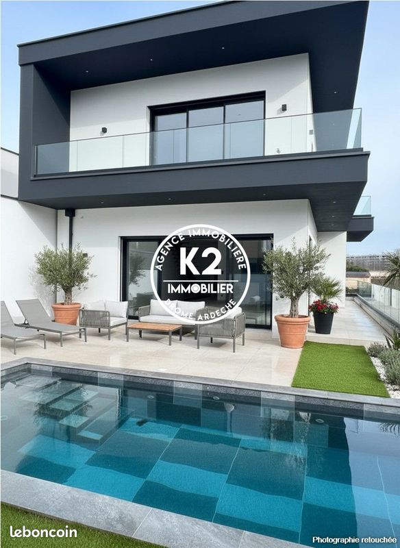 Maison 5 pièces 168 m² · à Montélimar · 168 m² · 459 000 €