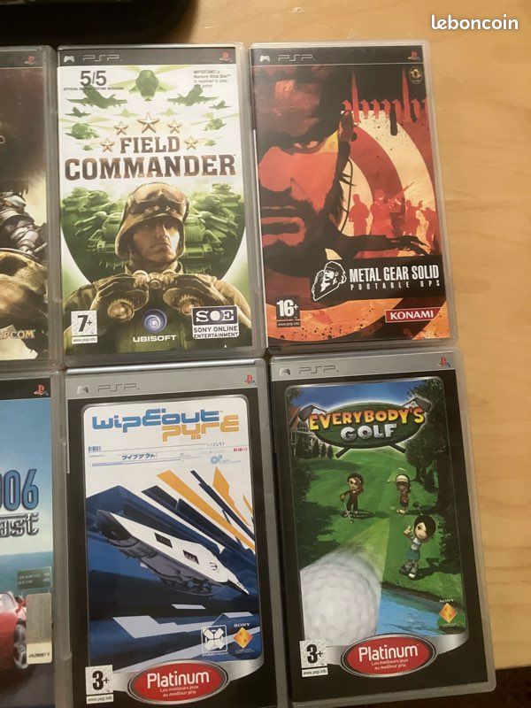 Sony Psp + lot jeux (image 2)