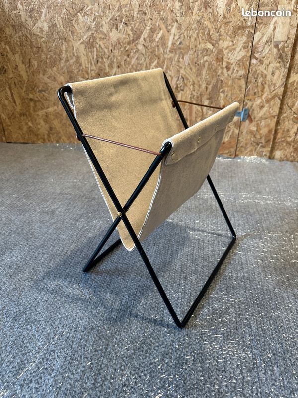 FERM LIVING - Porte-revues Herman (image 1)