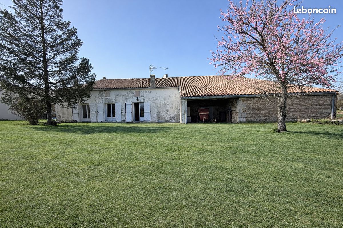 Maison 5 pièces 125 m² · à Chenac-Saint-Seurin-d'Uzet · 125 m² · 241 680 €