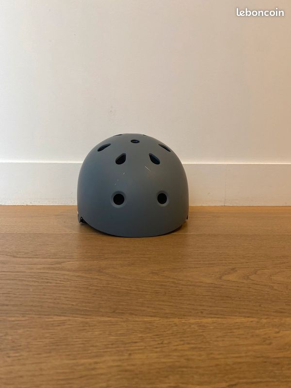 Casque vélo /trottinette /roller (image 2)