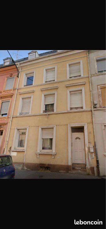 Immeuble 15 pièces 240 m² · à Mulhouse · 240 m² · 140 000 €