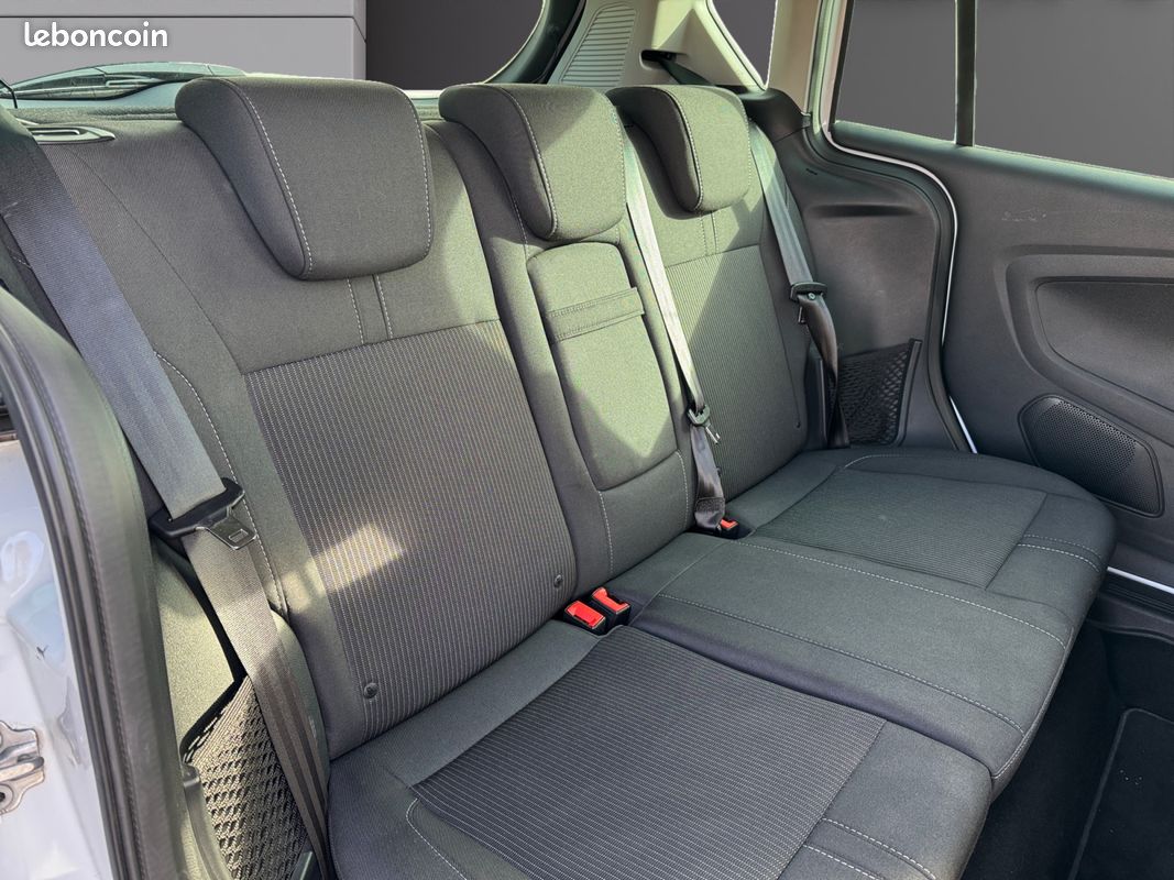 FORD B-MAX 1.0 ECOBOOST 125 Titanium Attelage Suivi Complet Radar AR Bluetooth Garantie 12 mois (image 11)