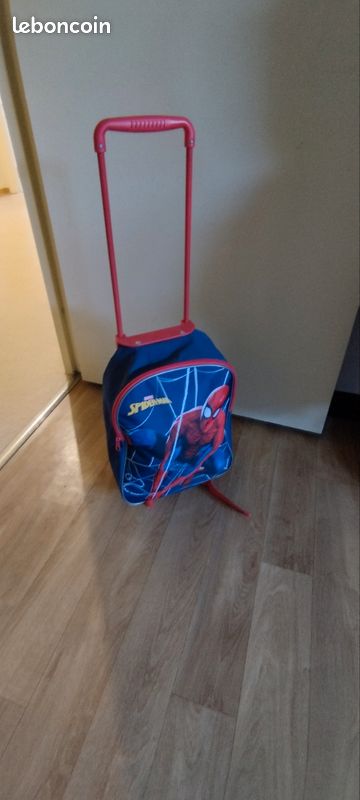 Sac a roulettes spiderman (image 1)