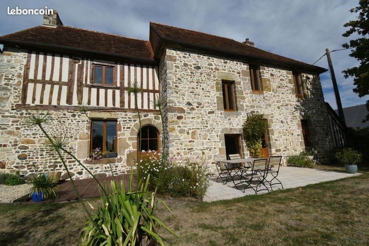 Maison 10 pièces 200 m² · à Juvigny Val d'Andaine · 200 m² · 265 000 €