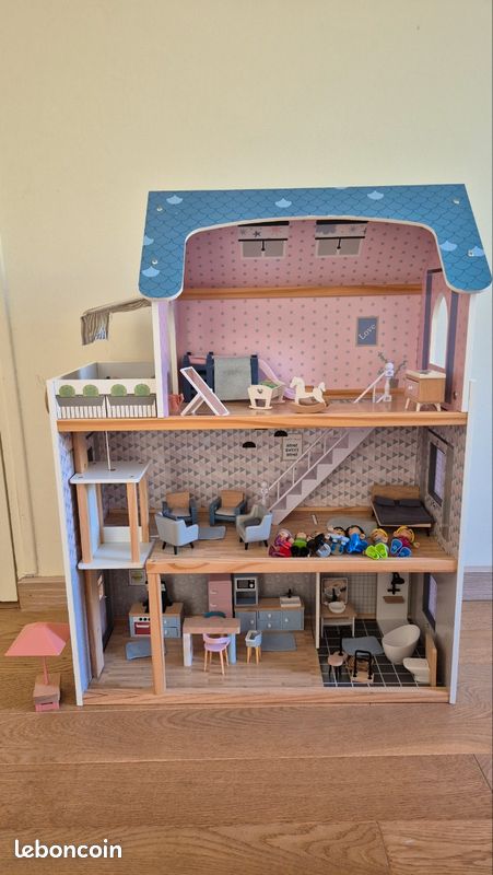 Maison de poupée avec accessoires NEUVES (image 1)