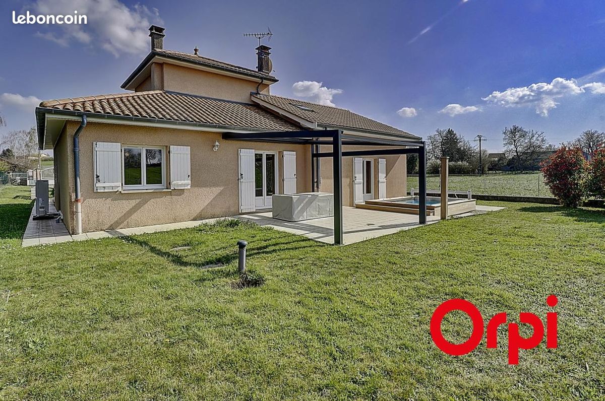 Maison 5 pièces 127 m² · à Bourgoin-Jallieu · 127 m² · 375 000 €