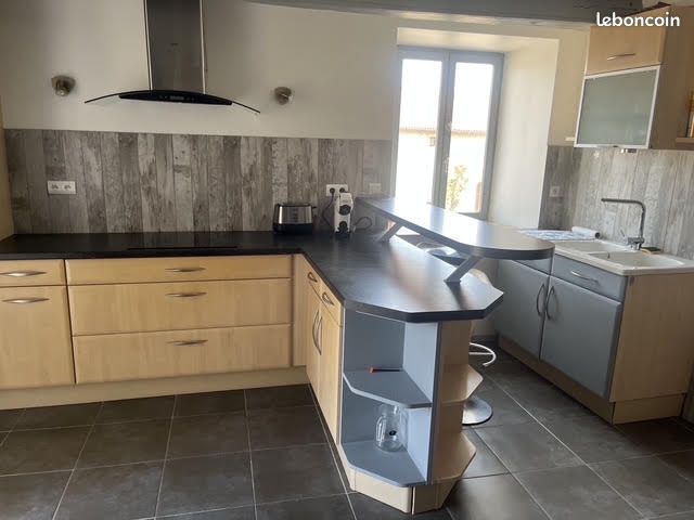 Maison 6 pièces 130 m² · à Contrexéville · 130 m² · 97 000 €