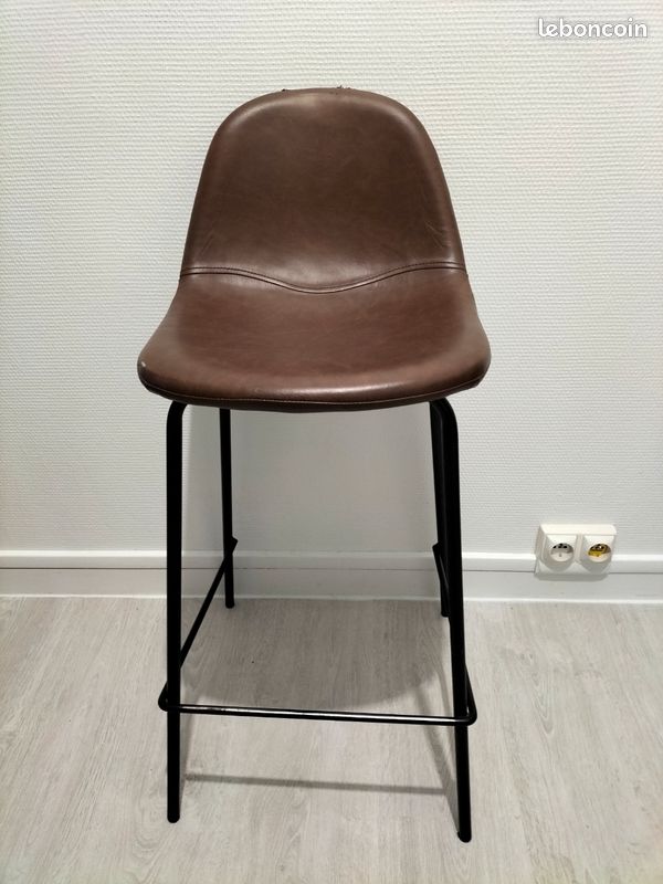 Chaise de bar (image 1)